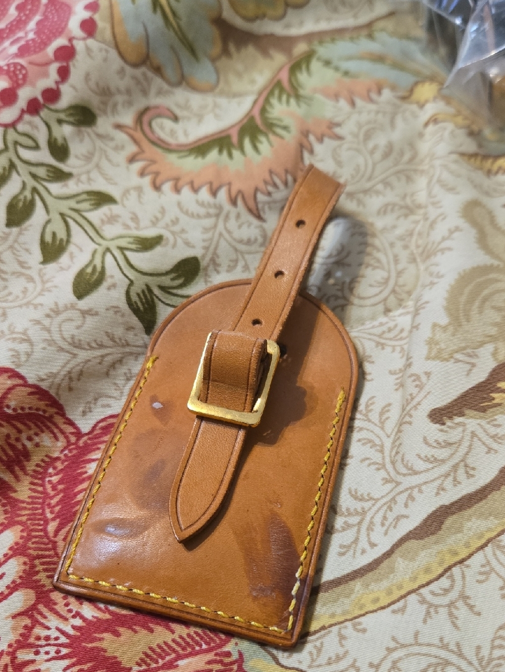 Louis Vuitton Tan Leather Luggage Tag with Yellow Stitching - Picture 2 of 2